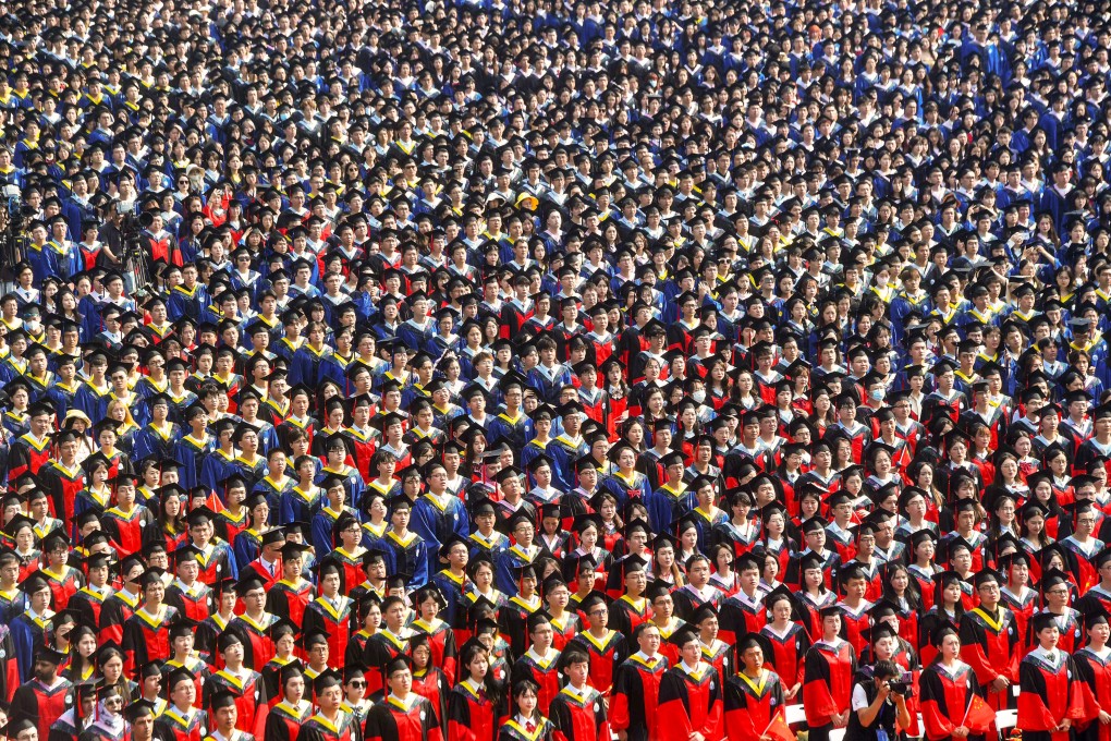 Beijing has issued new guidelines urging Chinese universities to restructure their programmes to improve curriculums in key disciplines. Photo: AFP