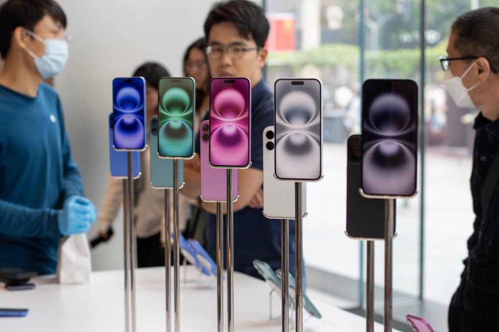 The iPhone 16 series on display at an Apple Store in Shanghai. Photo: Shutterstock