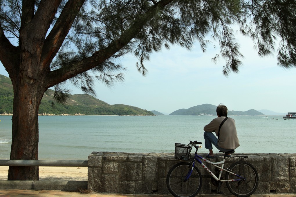 A view of Silvermine Bay in Mui Wo in 2009. The government proposes building a long tunnel across Lantau, from north to south, with the tunnel entrance at Silvermine Bay Beach in Mui Wo. Photo: SCMP Pictures