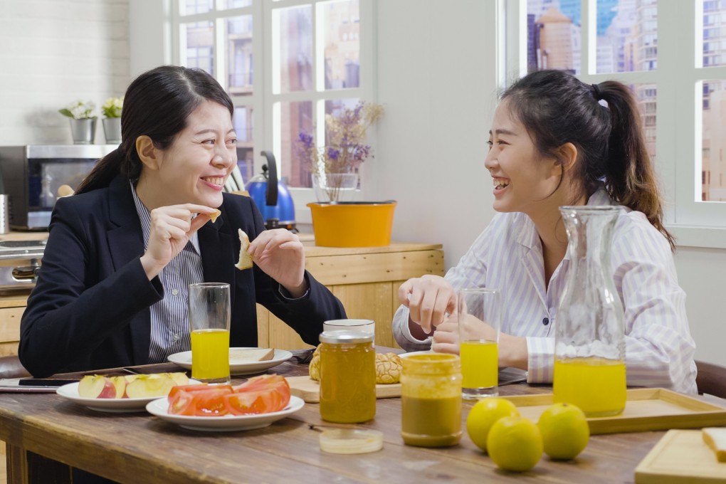 Social connections provide support, reduce feelings of loneliness, and promote a sense of belonging, which all help us feel happier. You can strengthen social connections through acts of kindness, a psychologist says. Photo: Shutterstock