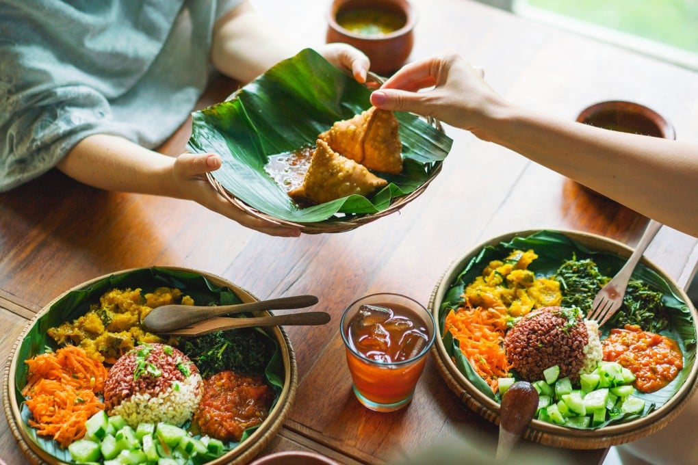 Indian dishes based on lentils, peas and chickpeas make for balanced meals, and equally healthy alternatives exist in other cuisines. Two doctors walk us through how to eat well in a sustainable, fun way. Photo: Shutterstock