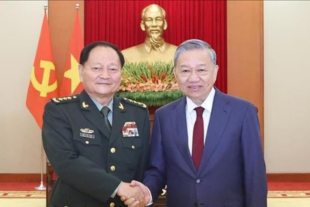 Chinese general Zhang Youxia and Vietnamese leader To Lam. Photo: Vietnam Government News