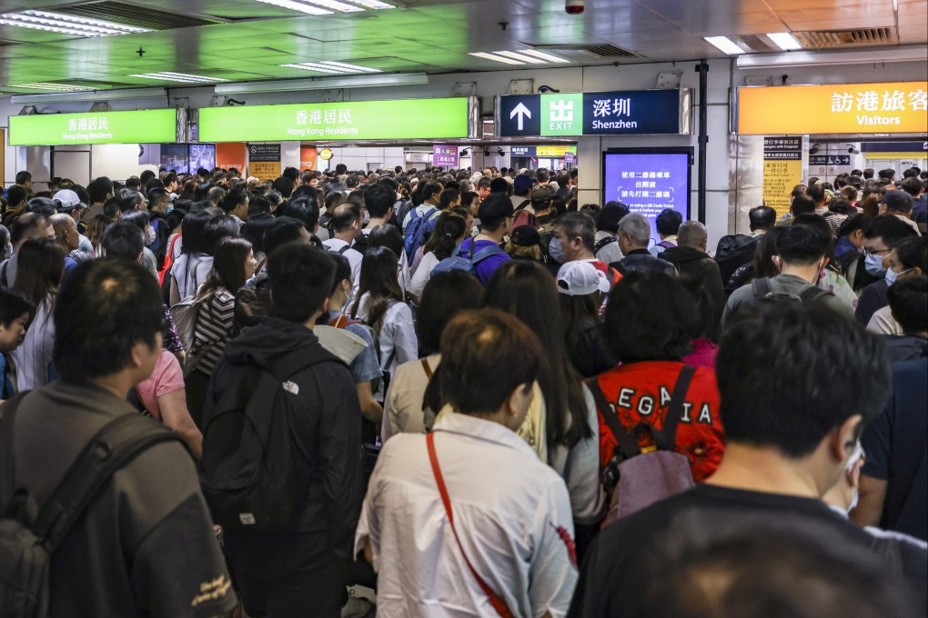 An immigration official says Hong Kong border traffic has continued to increase since the end of the pandemic. Photo: Yik Yeung-man