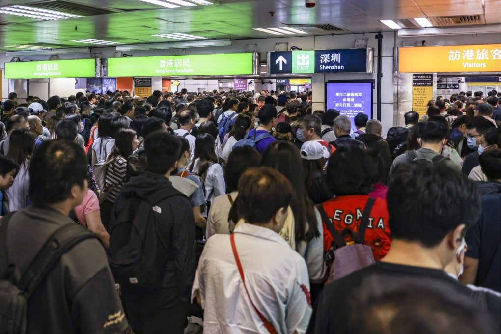 An immigration official says Hong Kong border traffic has continued to increase since the end of the pandemic. Photo: Yik Yeung-man