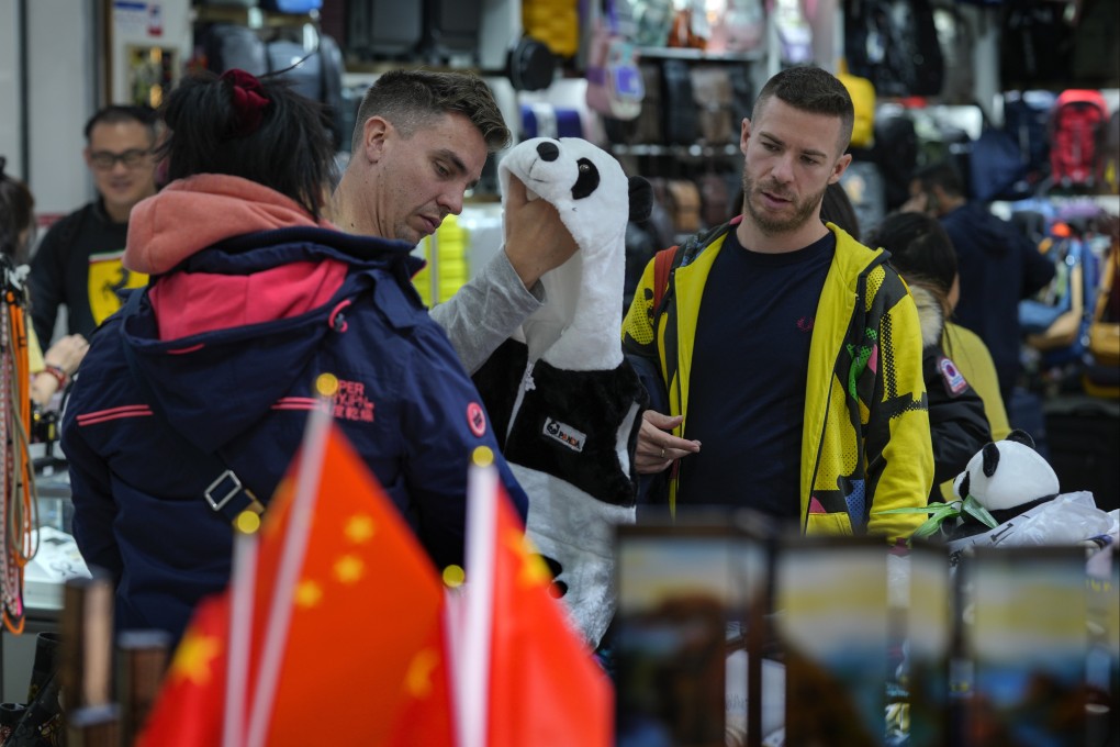 Tourists from nine more countries will soon be able to visit China without a visa. Photo: AP