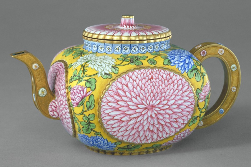 A chrysanthemum pot used at the court of China’s Qianlong emperor will be among the historical artefacts set to go on display in Hong Kong. Photo: Handout