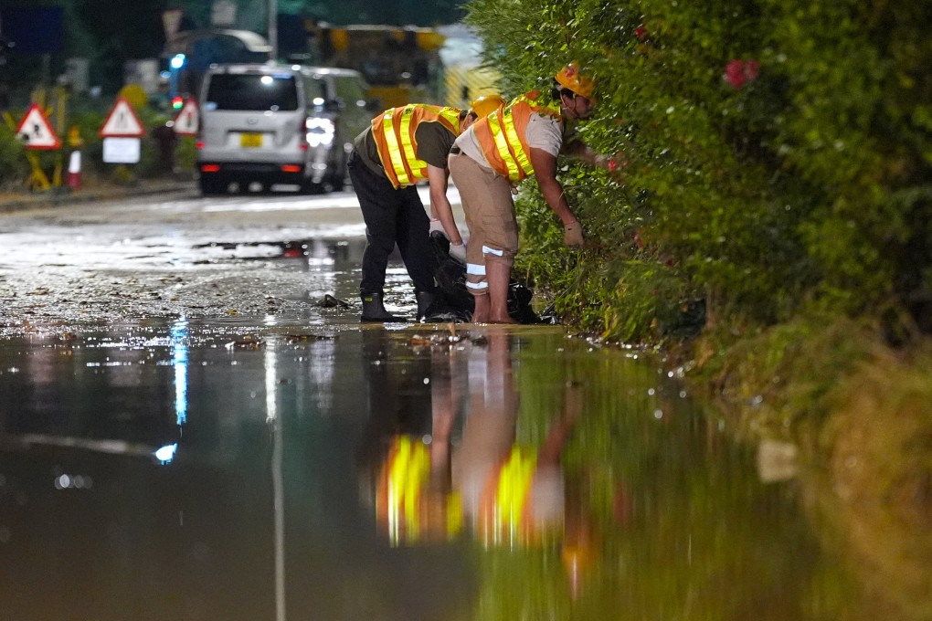 Workers were left racing to fix a burst pipe near Siu Ho Wan Water Treatment Works earlier this week. Photo: Eugene Lee