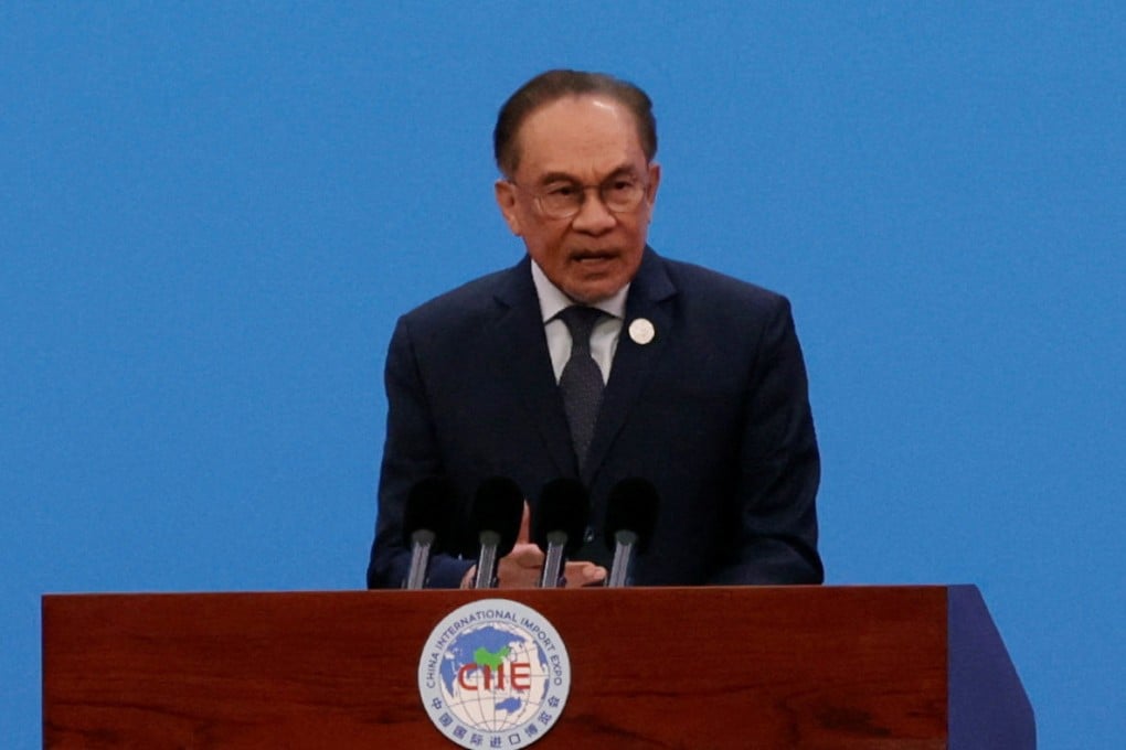 Malaysian Prime Minister Anwar Ibrahim speaks at the opening ceremony of the 7th China International Import Expo (CIIE) in Shanghai, China, on November 5. Photo: Reuters