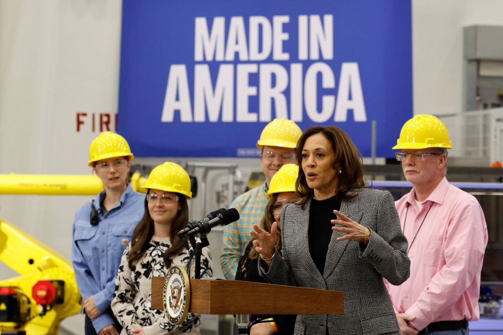 US Vice-President and Democratic presidential candidate Kamala Harris speaks to employees as she tours Hemlock Semiconductor headquarters in Hemlock, Michigan, on October 28. Photo: AFP