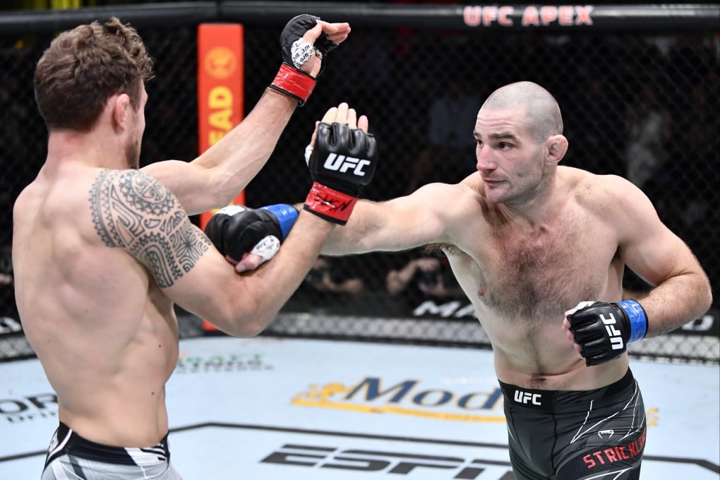Sean Strickland (right), seen here fighting Jack Hermansson of Sweden in a 2022 middleweight bout, has described Chinese people as “animals” and “savages”. Photo: Zuffa LLC