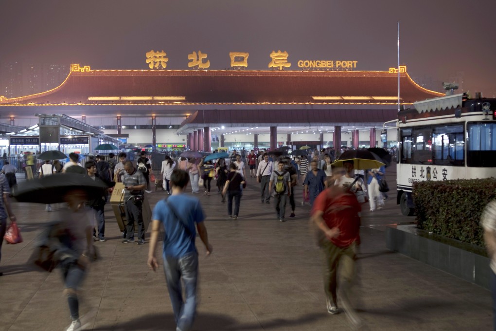 Travellers will from Wednesday be able to use a “document-free” channel at the Gongbei checkpoint in Zhuhai, if they fulfil registration requirements in advance. Photo: Xiaomei Chen