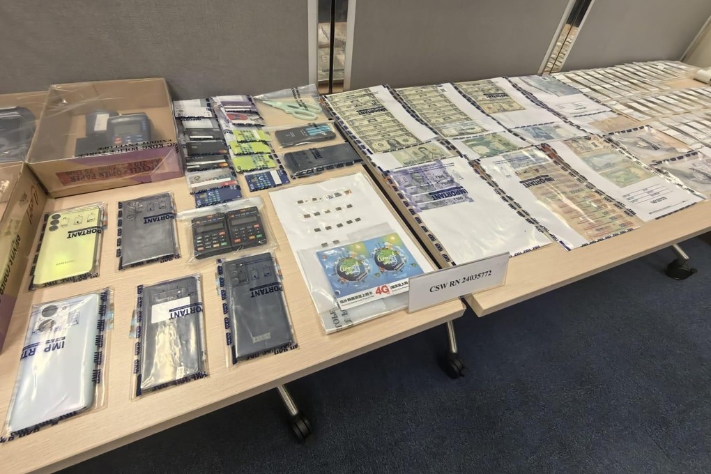 Hong Kong police have arrested three suspects from mainland China for allegedly stealing passengers’ credit cards on flights bound for the city.  Photo: Handout