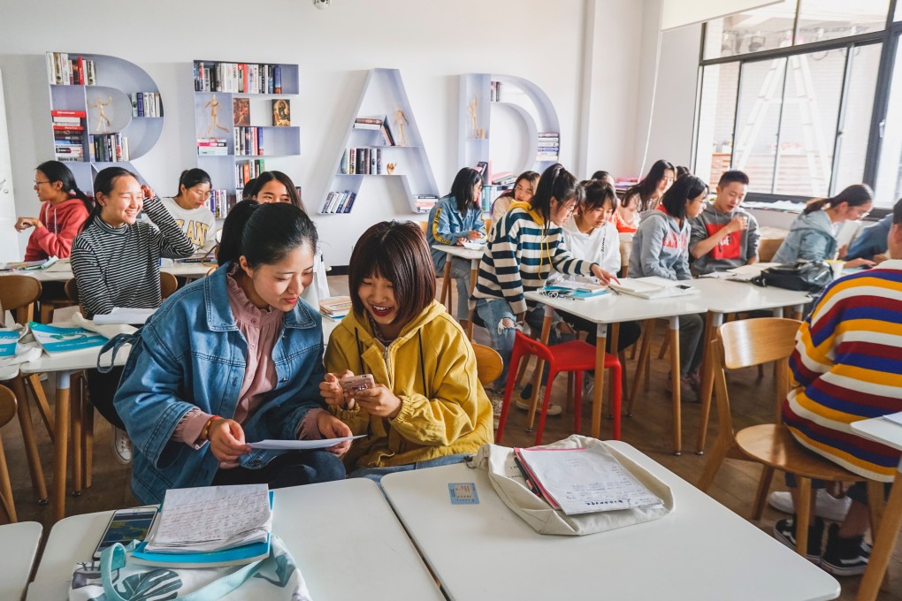 Students learn English in a classroom in Hangzhou, capital of Zhejiang province, in 2018. Photo: Shutterstock