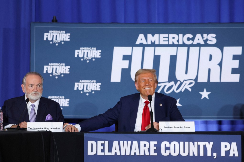 Mike Huckabee and Donald Trump during a campaign event in Pennsylvania in October. Trump has picked Huckabee as US ambassador to Israel. Photo: Reuters