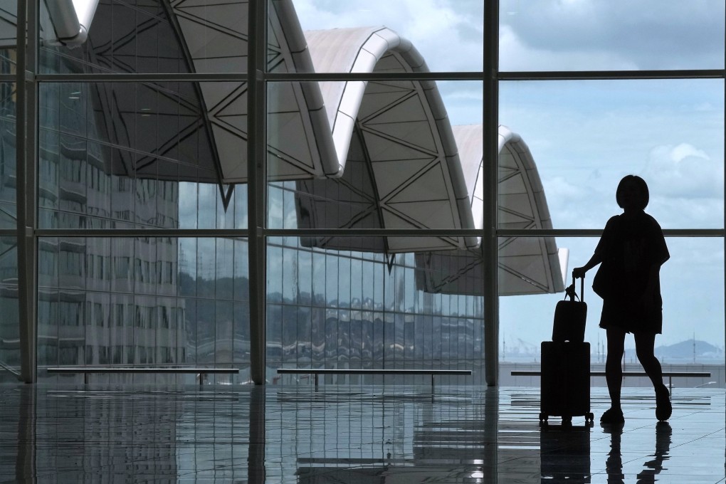 Hong Kong is among jurisdictions witnessing a rise in in-flight thefts. Photo: Elson Li