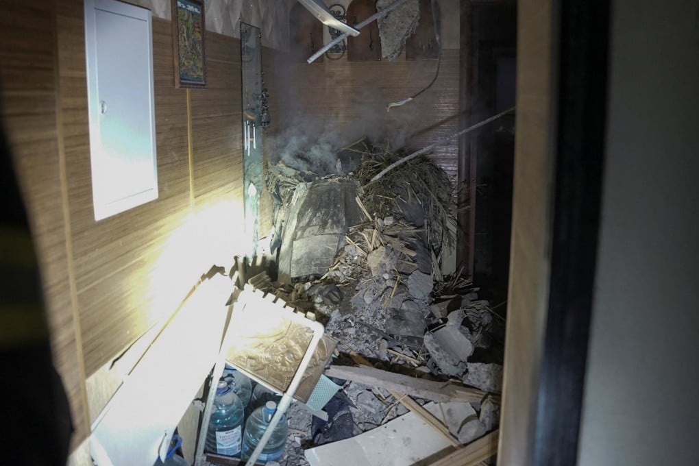 A part of a missile is seen inside of a residential apartment after a Russian missile and drone strike on Ukraine. Photo: Reuters