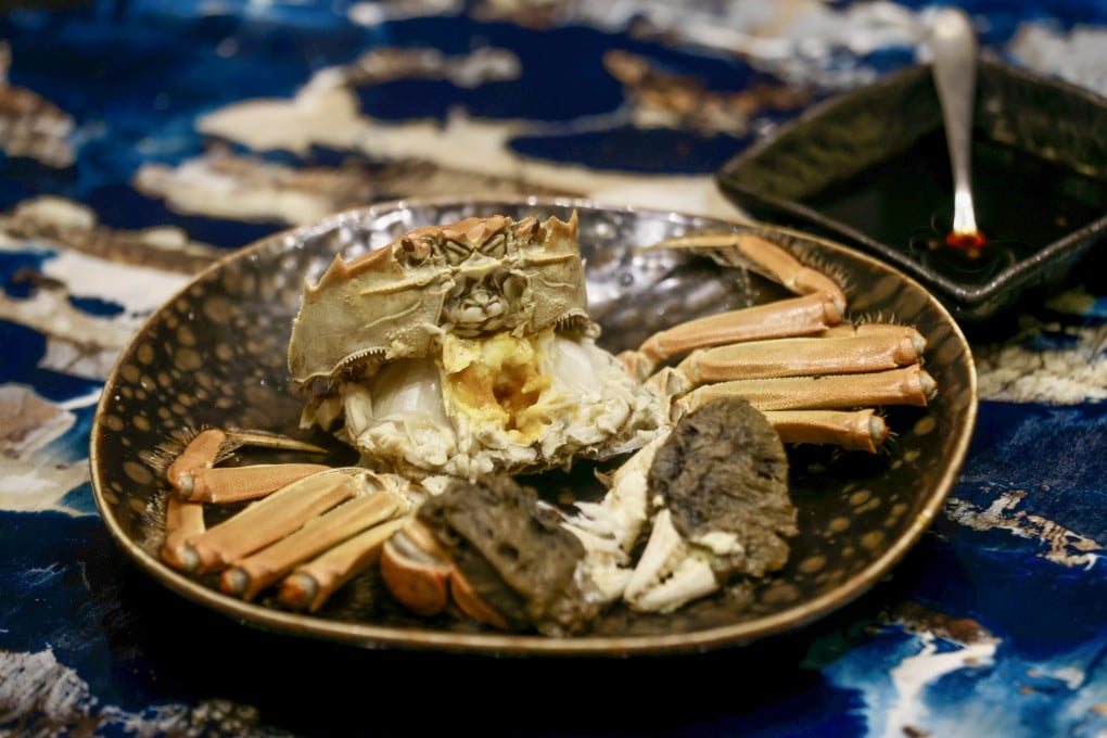 Hairy crab at Hong Kong Cantonese restaurant Mott 32. Head chef Lee Man-sing shares his step-by-step guide to how to eat the seasonal delicacy. Photo: Jonathan Wong