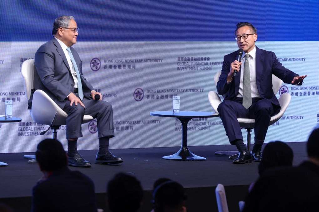 Joe Tsai (right), chairman of Alibaba Group, and Victor Fung, chairman of Fung Group, discuss global issues at the Global Financial Leaders’ Investment Summit on November 19. Photo: Dickson Lee