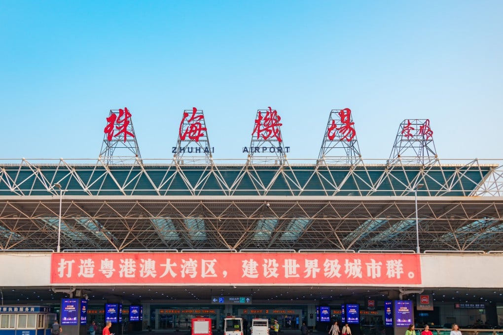 Hong Kong has acquired a 35 per cent stake in neighbouring Zhuhai airport for 4.3 billion yuan (HK$4.62 billion). Photo: Shutterstock