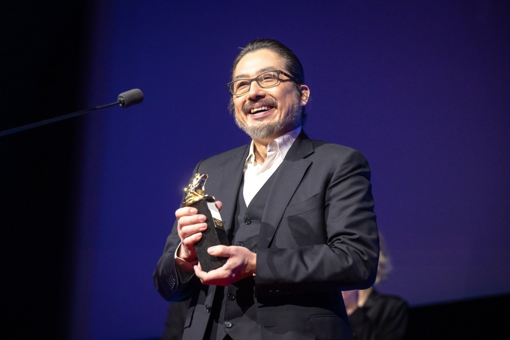Japanese actor and Shogun star Hiroyuki Sanada receives the award for best performance in a TV series at the opening gala of the 32nd Camerimage International Film Festival in Torun, Poland, on November 16, 2024. Photo: EPA-EFE