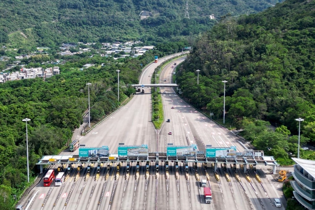 The bond sale is Hong Kong’s attempt to engage its residents and be part of its infrastructure development plans. Photo: Elson Li
