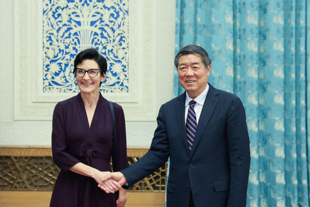 Chinese Vice Premier He Lifeng with Jane Fraser, chief executive officer of Citigroup, at the Great Hall of the People in Beijing on Nov. 21. Photo: Xinhua