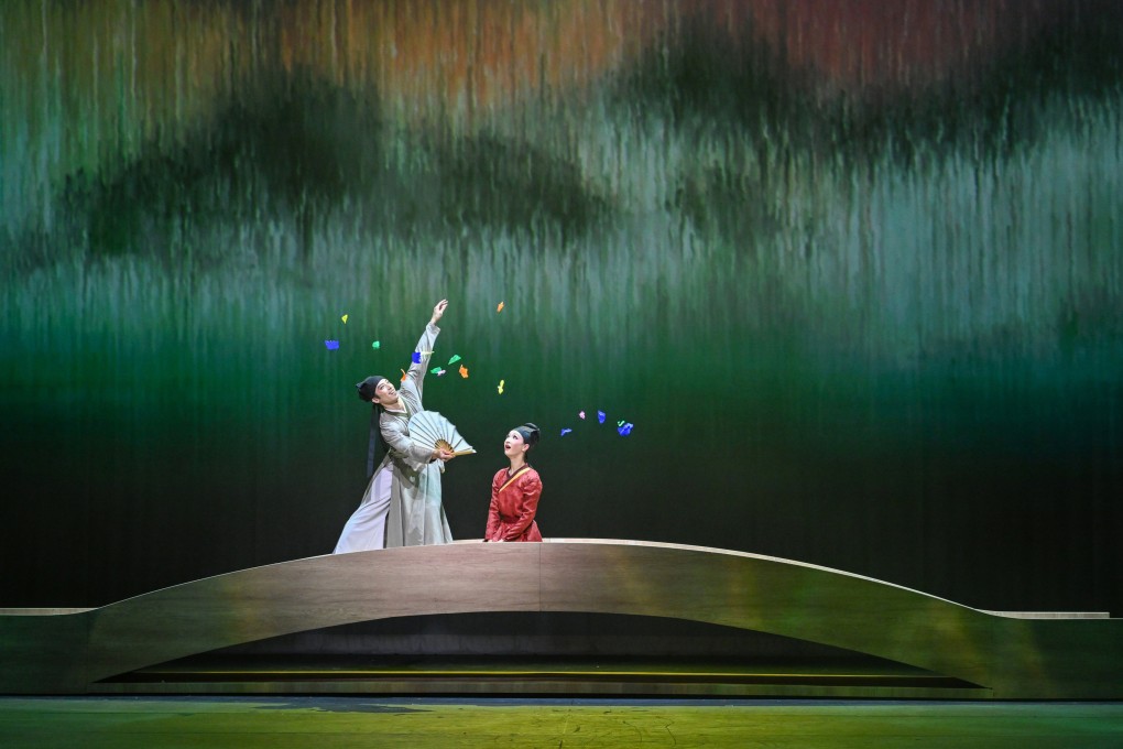 Dancers Ma Renjie (left) and Xuan Cheng at Hong Kong Ballet. Photo: Hong Kong Ballet