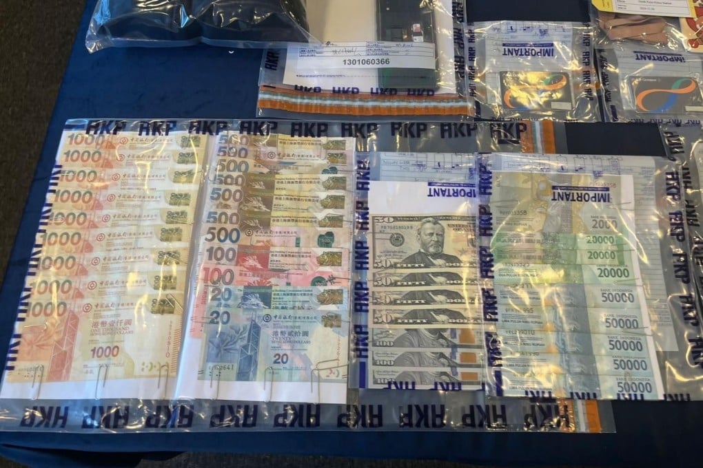 Police have reminded the public to be cautious when going to banks or money changers to get new banknotes or exchange foreign currency. Photo: Handout