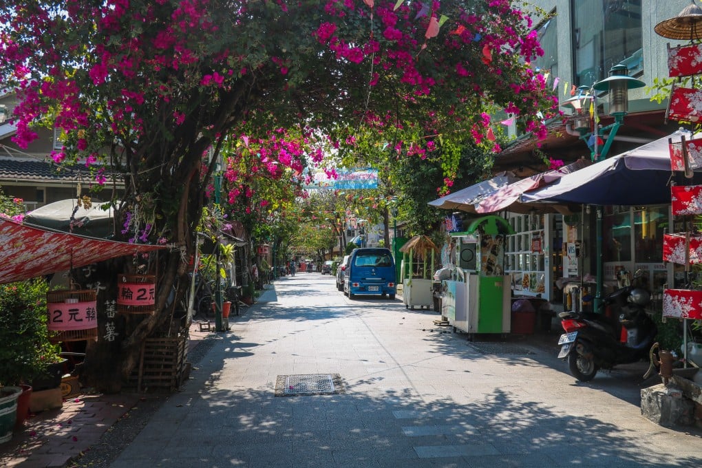 Tainan’s old and narrow streets make it an attractive city to explore on foot. Photo: Thomas Bird