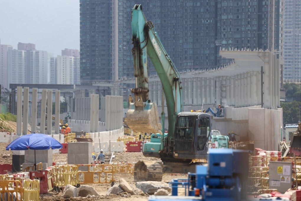 The government has been pushing ahead with a number of rail projects linked to new town developments. Photo: Jonathan Wong