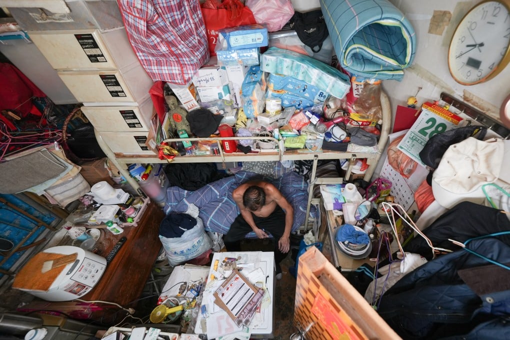 Hong Kong plans to offer landlords a grace period to renovate their subdivided flats. Photo: Eugene Lee