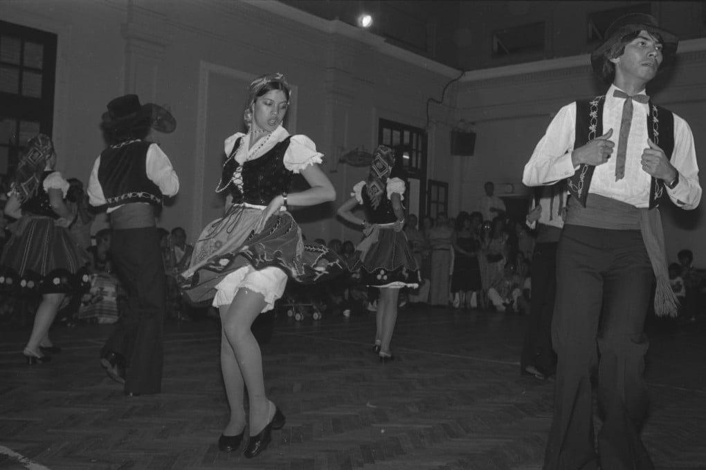 Hong Kong-based Portuguese celebrate their National Day with a folk dance at the Club de Recreio, in 1978. Photo: SCMP Archives