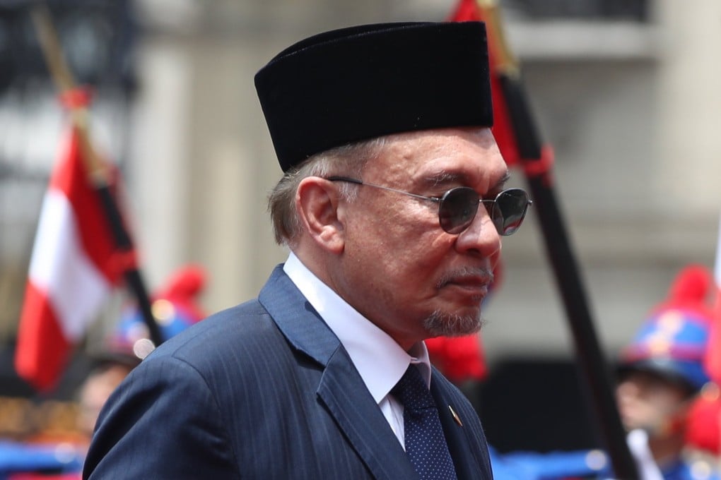 Malaysia’s Prime Minister Anwar Ibrahim attends a welcome ceremony at the Government Palace in Lima, Peru on November 13. Photo: EPA-EFE