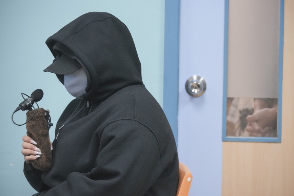 Former “space oil” user Luna, 19, shares her experience during a press conference held by Hong Kong Christian Service. Photo: May Tse