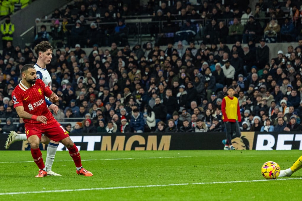 Liverpool’s Mohamed Salah (left), scoring his side’s fifth goal against Spurs, is the first player in EPL history to hit double figures in goals and assists before Christmas. Photo: Xinhua