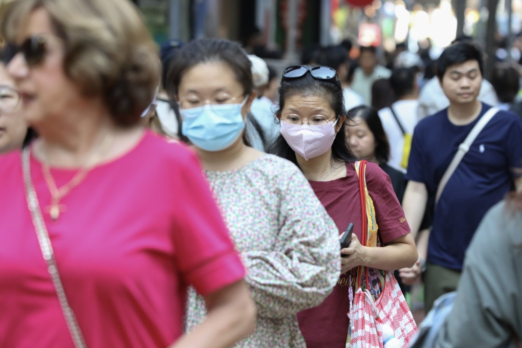 The latest data from the Centre for Health Protection indicated overall influenza activity remained low, but there had been an uptick in the percentage of respiratory specimens testing positive for flu at public laboratories. Photo: Antony Dickson
