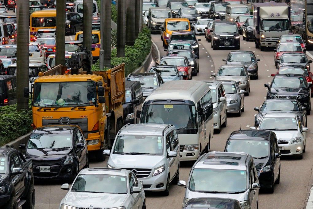 Traffic along Gloucester Road in Wan Chai. Photo: Dickson Lee