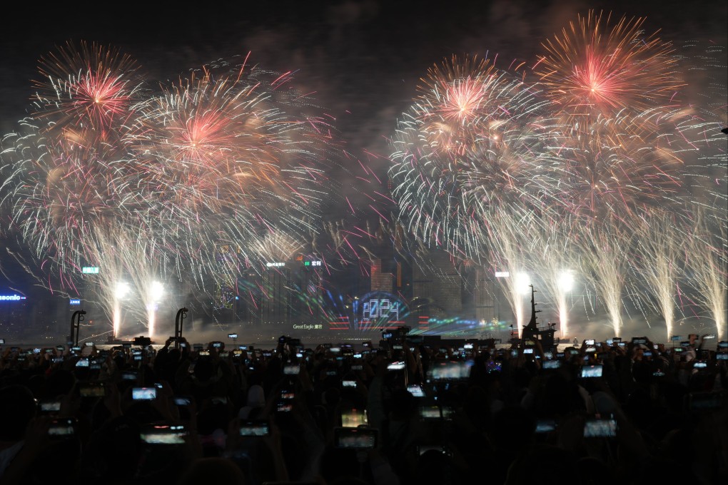 chinese new year firework hong kong 2025