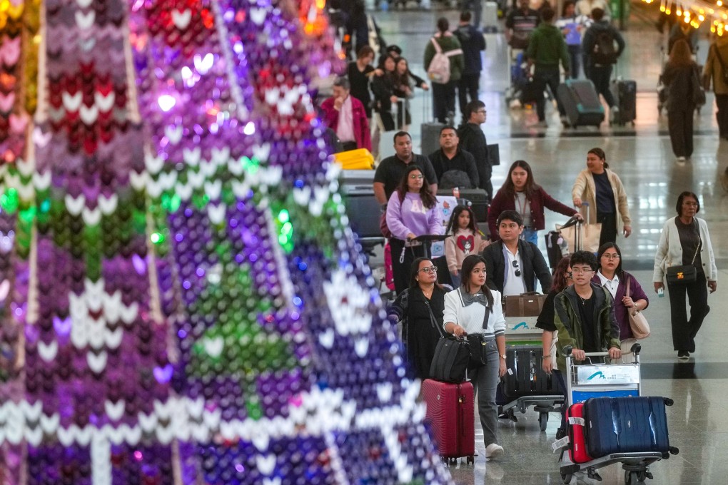 The city’s transport minister has pledged to increase flight frequency. Photo: Elson Li