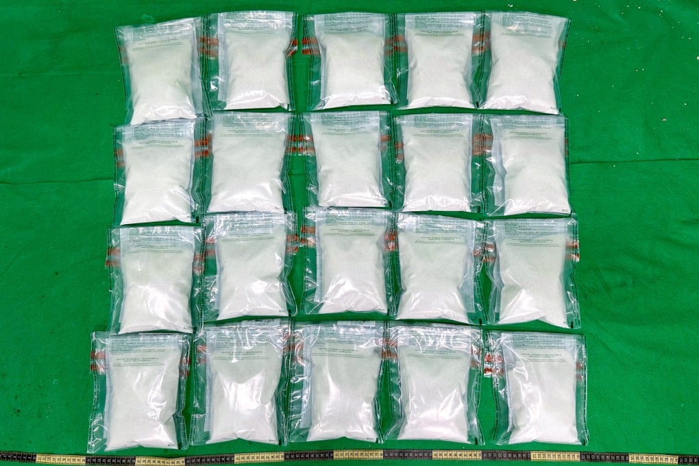 Hong Kong customs seized 4.5kg of suspected cocaine from three men who tried to smuggle the drugs into the city via the airport on December 31. Photo: Handout