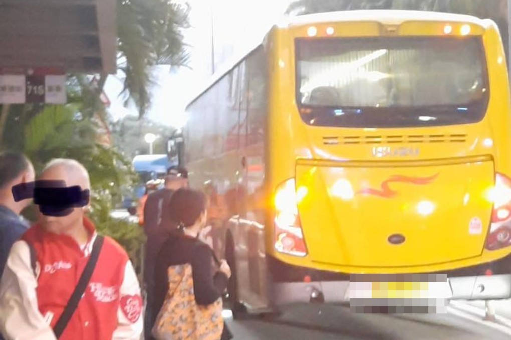 A man has died after he was struck by a bus. Photo: Facebook/埔風足影