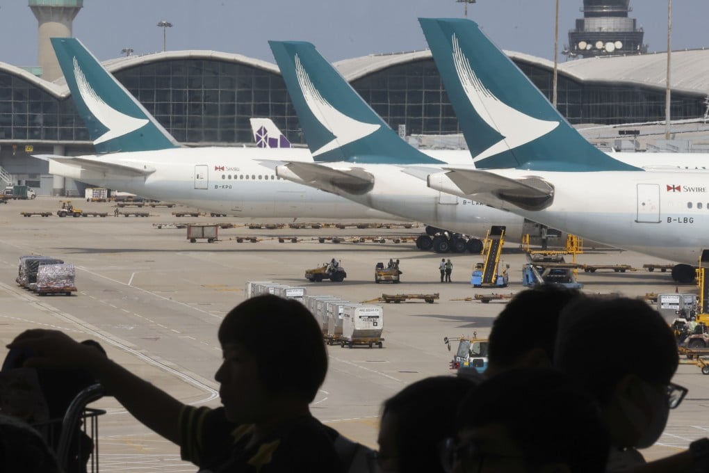 A Cathay spokeswoman has said it appeared the source of food contamination was outside the airline’s operation. Photo: Jonathan Wong