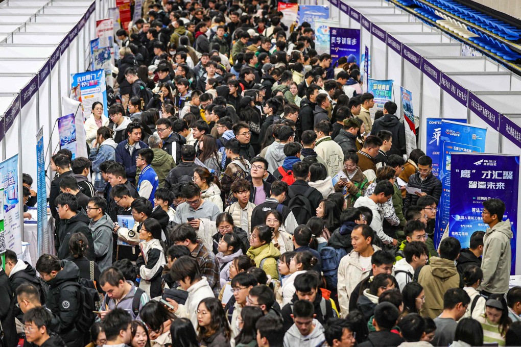 Chinese graduates with foreign degrees are being excluded by many provinces in a civil service recruitment programme. Photo: AFP