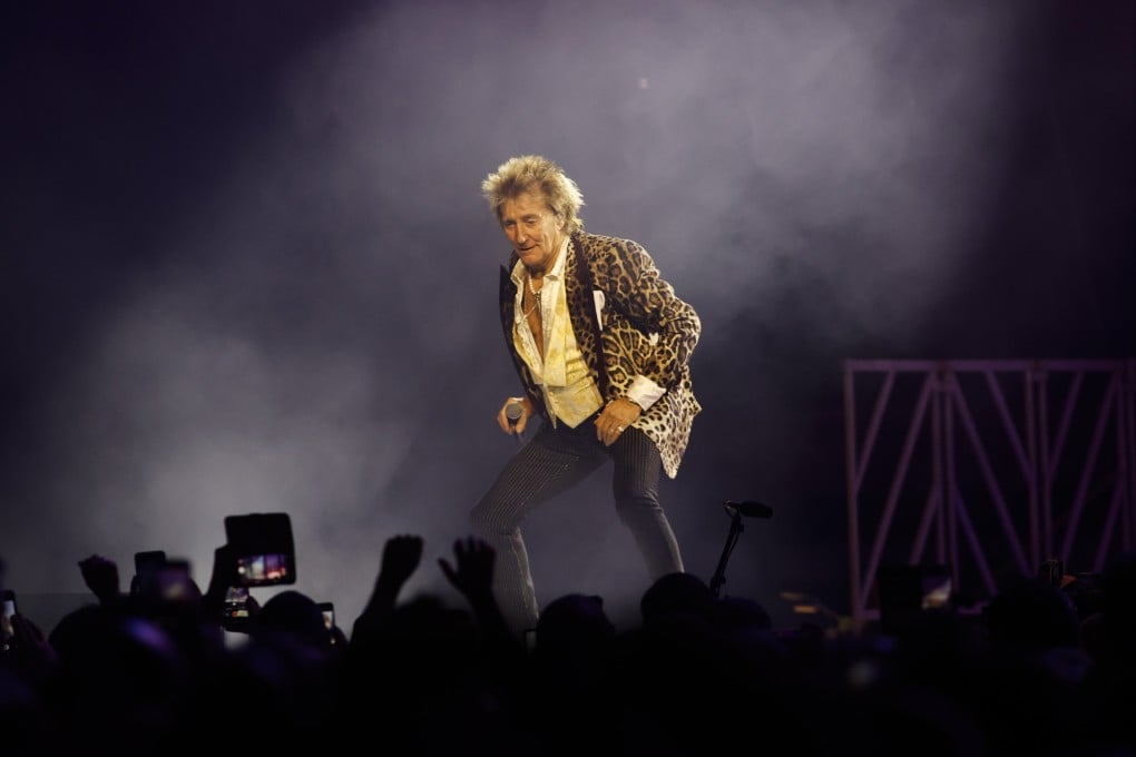 British singer Rod Stewart performs on stage in A Coruna, Galicia, Spain, in December 2024. The singer celebrates his 80th birthday in January 2025. Photo: EPA-EFE