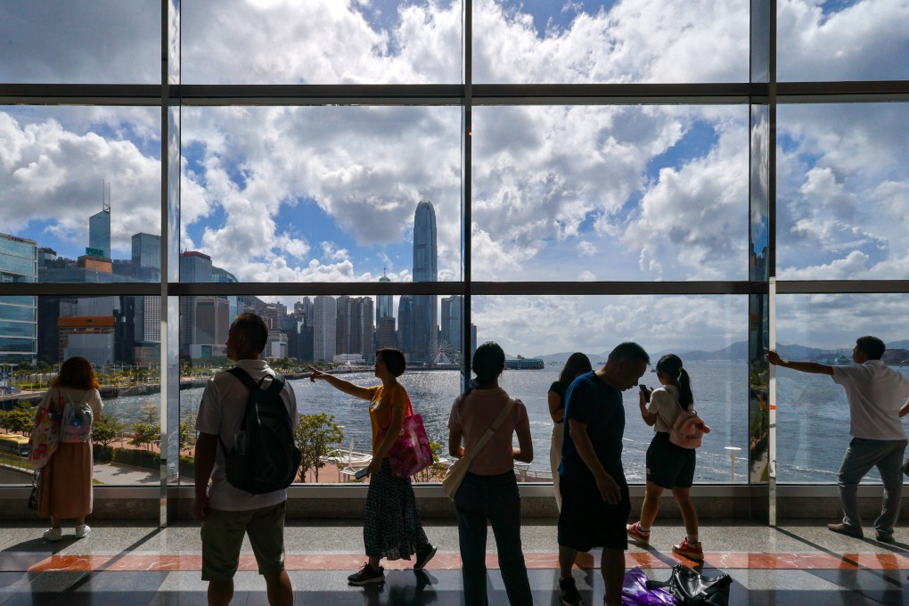 According to data from the HKMA, deposits in Hong Kong’s banking system rose by 6 per cent in the first 11 months of 2024. Photo: Dickson Lee