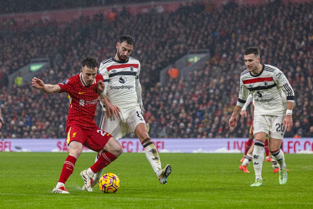 Manchester United and Liverpool could transfer their domestic rivalry to Kai Tak Stadium. Photo: Xinhua