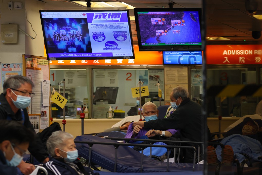 Screens showing a flu alert in the accident and emergency department at Queen Elizabeth Hospital in Yau Ma Tei. Photo: Nora Tam