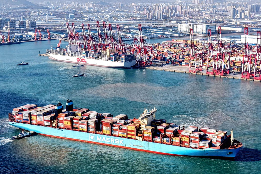 A container ship sails from the Qingdao port in eastern China’s Shandong province on December 26, 2024. Photo: AFP