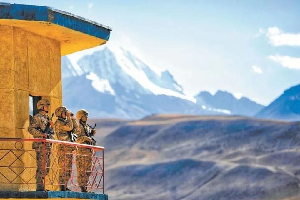 Chinese troops stationed at high elevations have faced challenges in areas including access to drinking water, heat and oxygen. Photo: 81.cn
