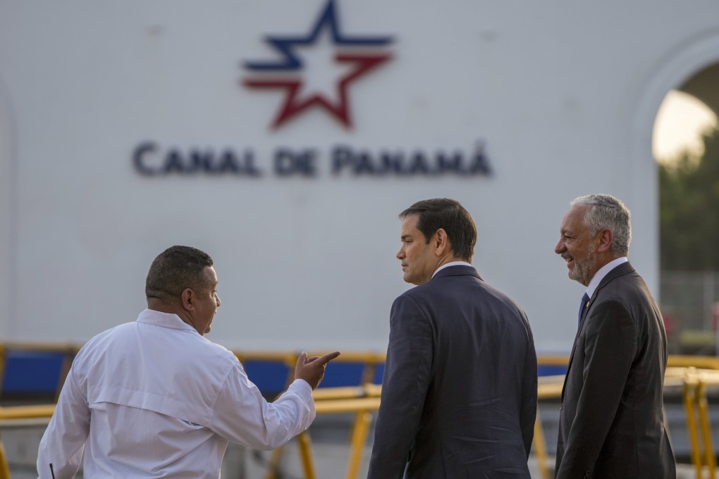 US Secretary of State Marco Rubio, centre, and Panama Canal Authority administrator Ricuarte Vásquez, right, tour the Miraflores Locks at the Panama Canal, in Panama City, on February 2. Photo: AP